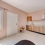 Apartamento Armenaki