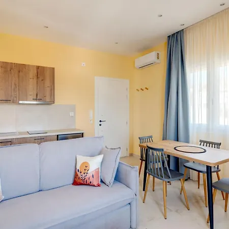Apartment Armenaki