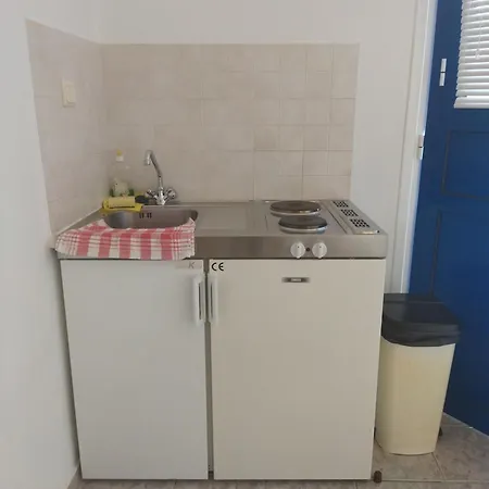 Armenaki Apartment Azolimnos