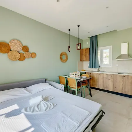 Armenaki Apartment *