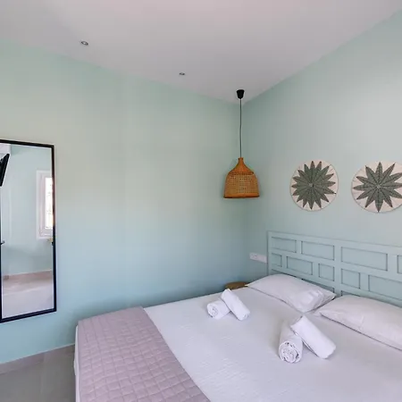 Armenaki Apartment *