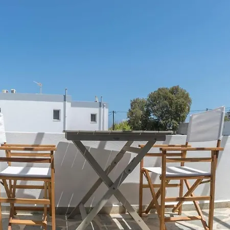 Armenaki Apartment